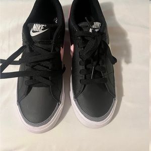 Nike Court Legacy LS GS